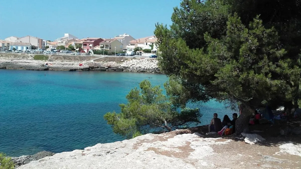 Semesterbostad Pine And House Direction With Private Jacuzzi - Villa Istres Frankrike