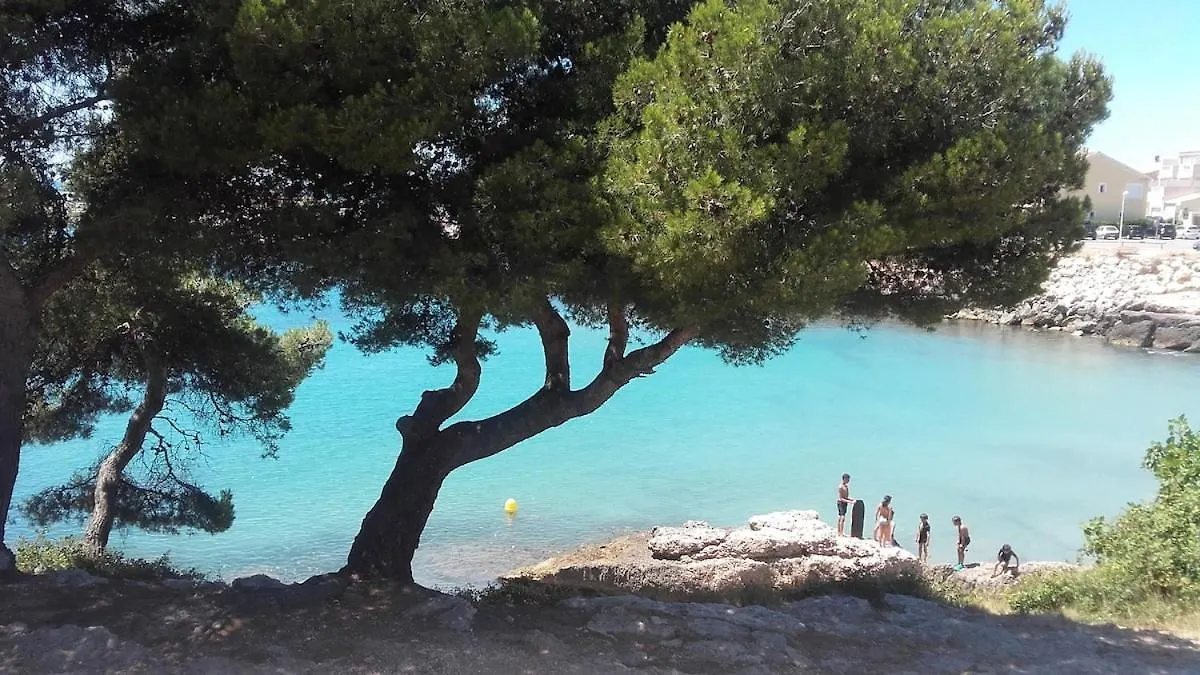 Pine And House Direction With Private Jacuzzi - Villa Istres Holiday home